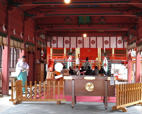 omiyamairi