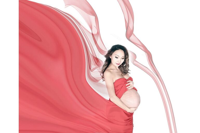 maternity-pregnant-pregnat-woman-expecting-motherhood-belly