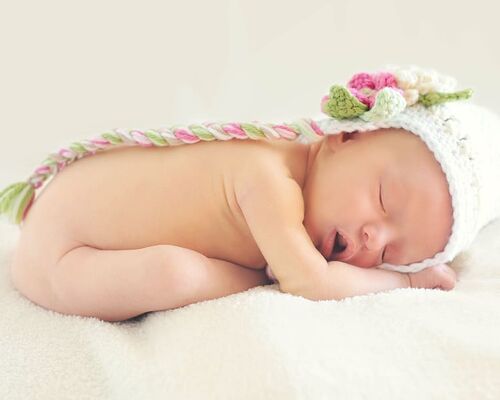 baby-baby-girl-sleeping-baby